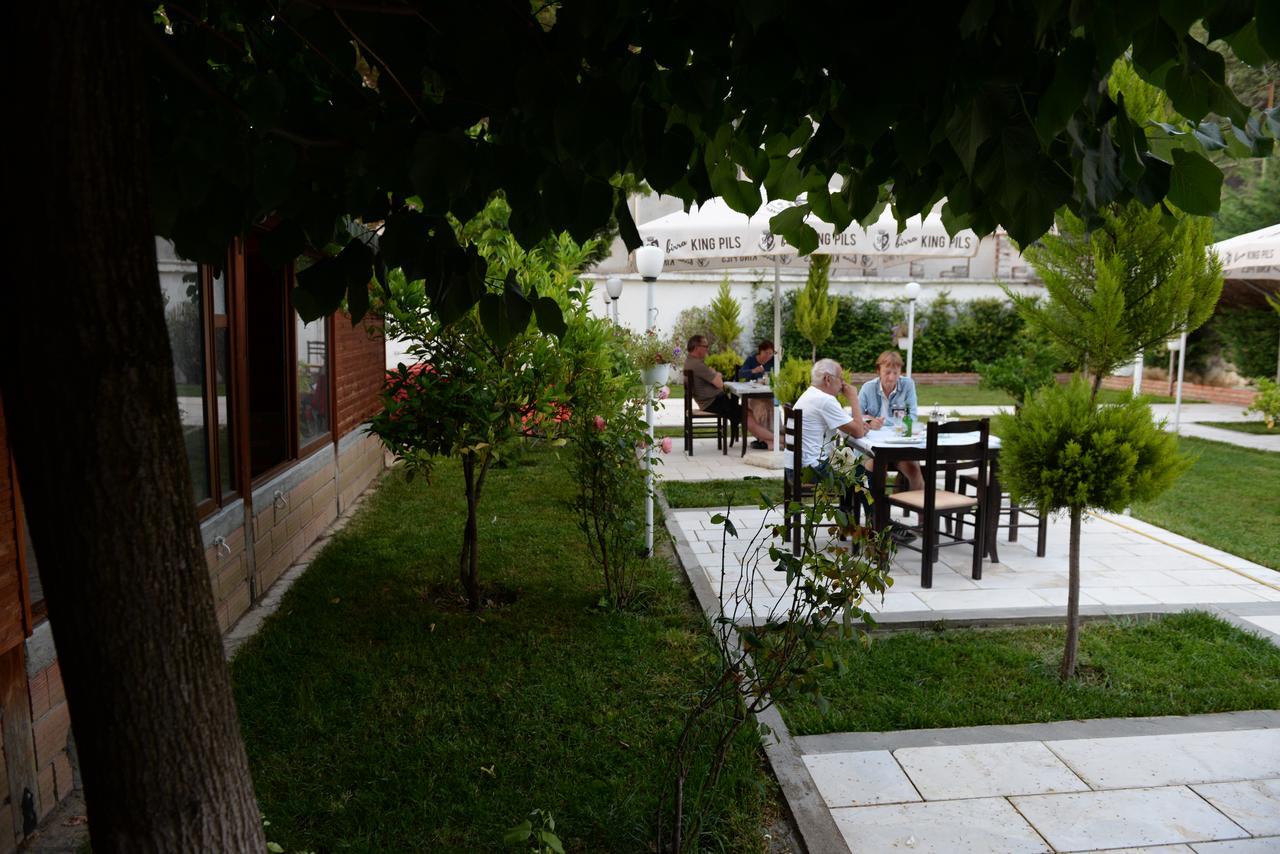 Villa Juri Garden Berat Exteriér fotografie